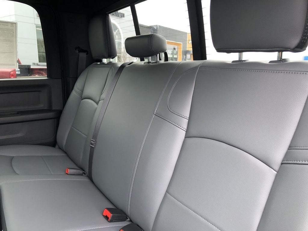 New 2026 Ram 2500 Tradesman - photo - 18