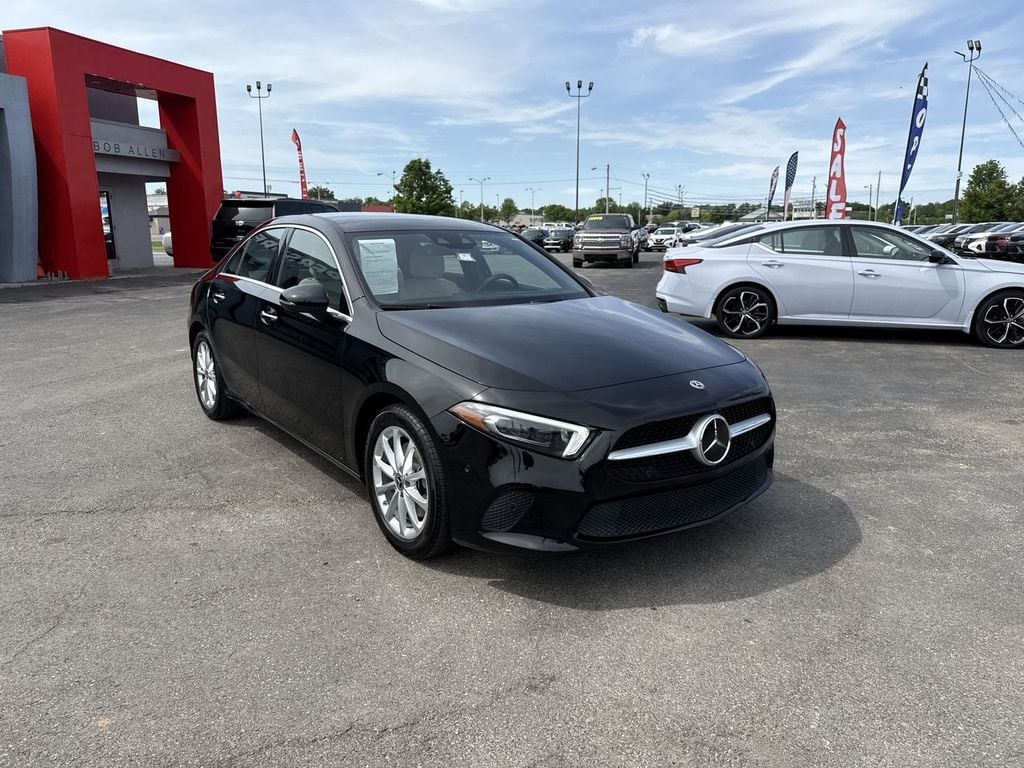 Pre-Owned 2022 Mercedes-Benz A-Class A 220 - photo - 14