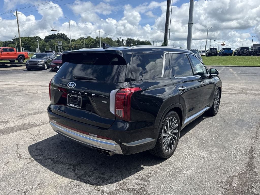 Pre-Owned 2023 Hyundai Palisade Calligraphy - photo - 12