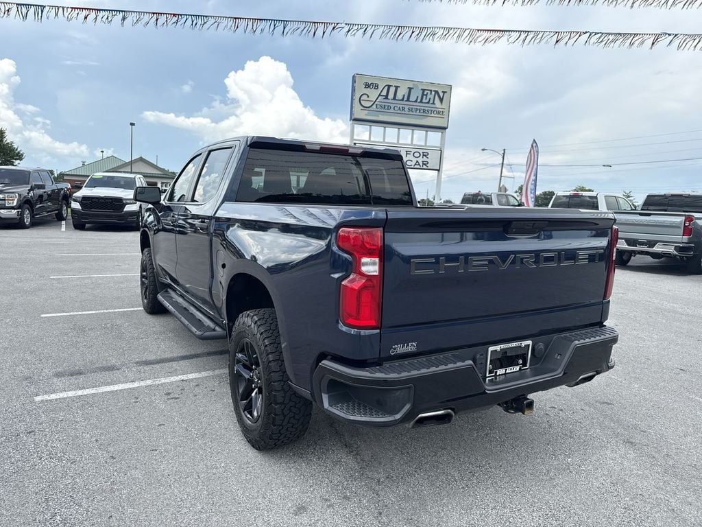 Pre-Owned 2019 Chevrolet Silverado 1500 Custom Trail Boss - photo - 3
