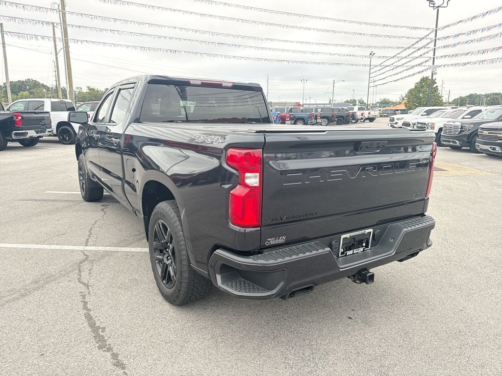 Pre-Owned 2024 Chevrolet Silverado 1500 RST - photo - 11