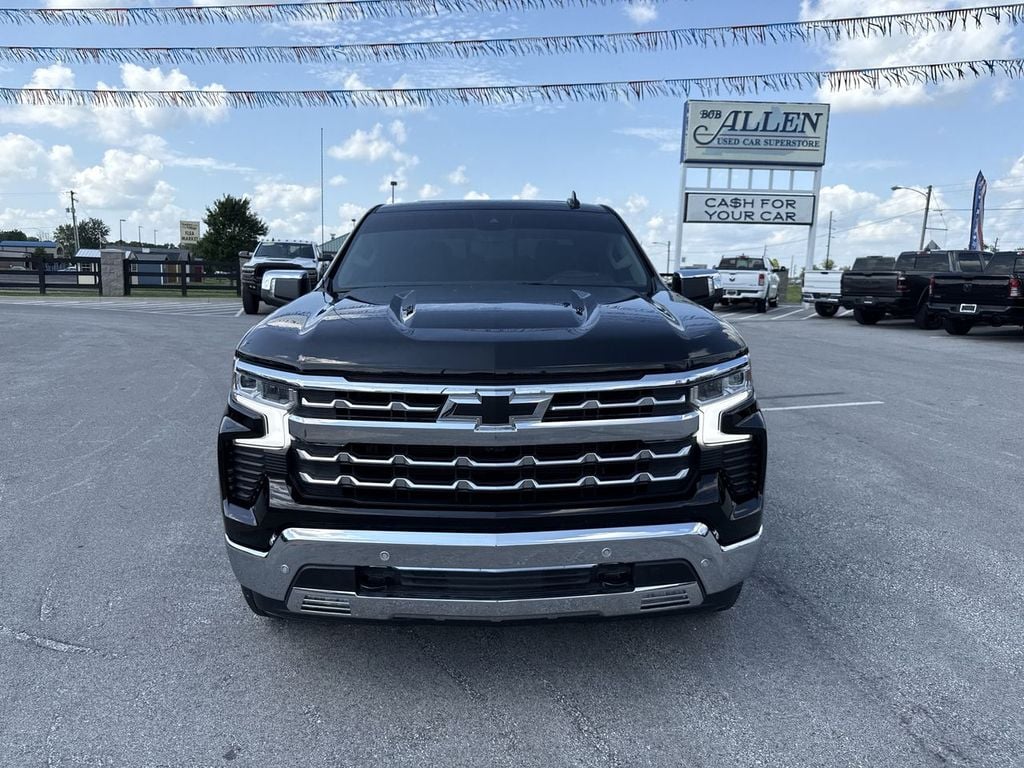 Pre-Owned 2026 Chevrolet Silverado 1500 LTZ - photo - 15