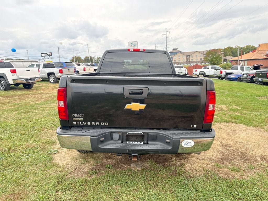 Pre-Owned 2012 Chevrolet Silverado 1500 LS - photo - 9
