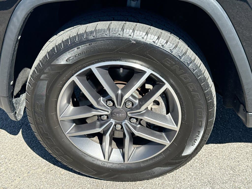 Pre-Owned 2022 Jeep Grand Cherokee WK Limited - photo - 9