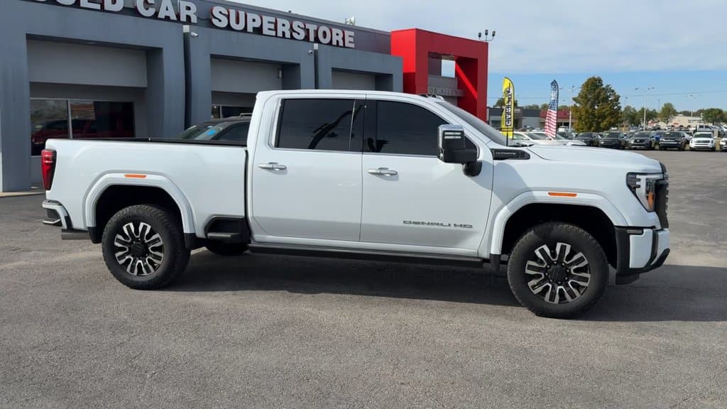 Pre-Owned 2026 GMC Sierra 2500HD Denali Ultimate - photo - 7