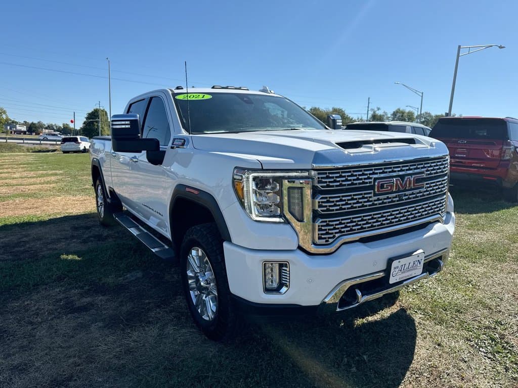 Pre-Owned 2021 GMC Sierra 2500HD Denali - photo - 14