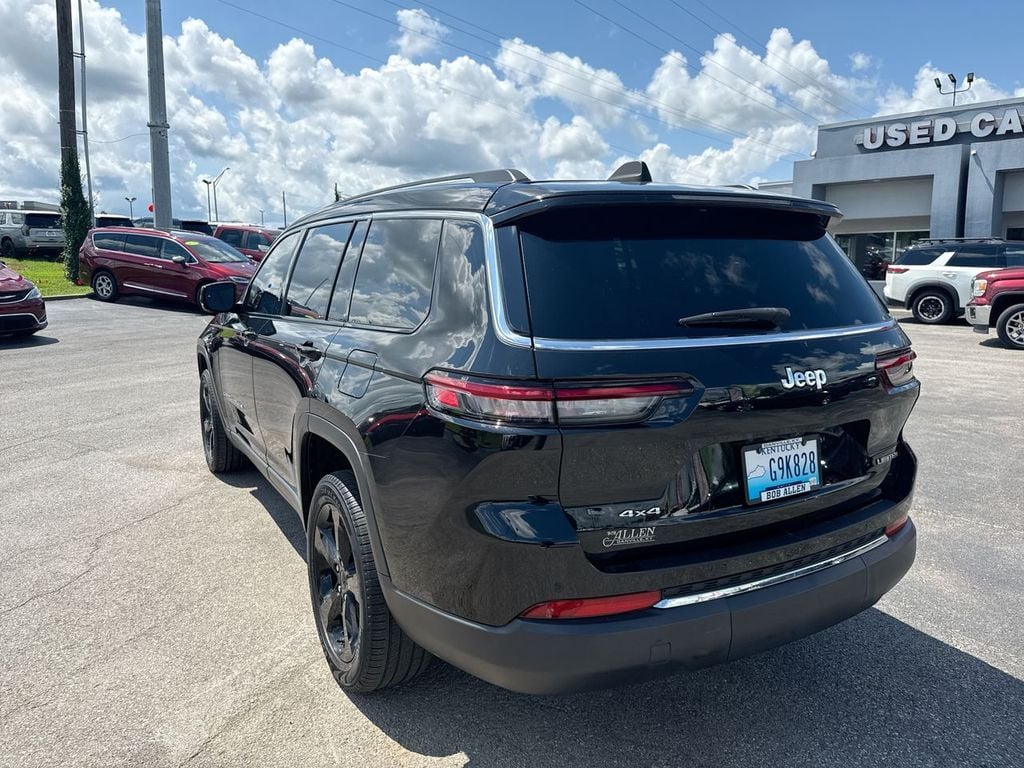 Pre-Owned 2023 Jeep Grand Cherokee L Limited - photo - 11