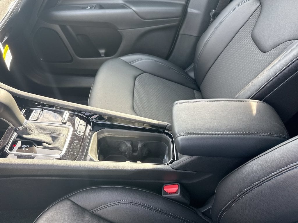 New 2026 Jeep Compass Latitude - photo - 24