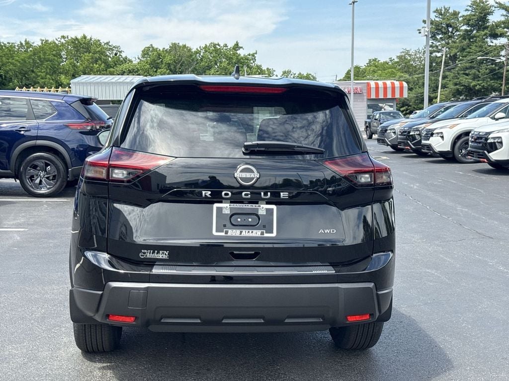 New 2026 Nissan Rogue SV - photo - 18