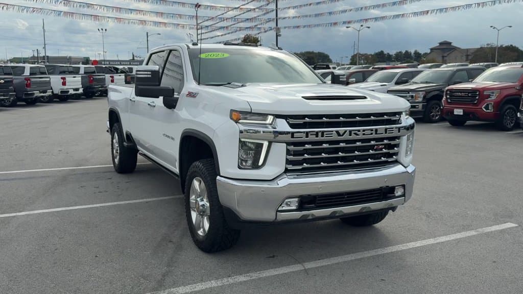 Pre-Owned 2023 Chevrolet Silverado 2500HD LTZ - photo - 8