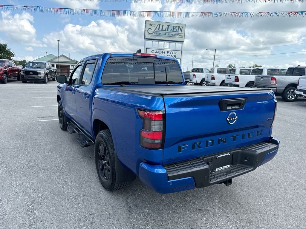Pre-Owned 2026 Nissan Frontier SV - photo - 11