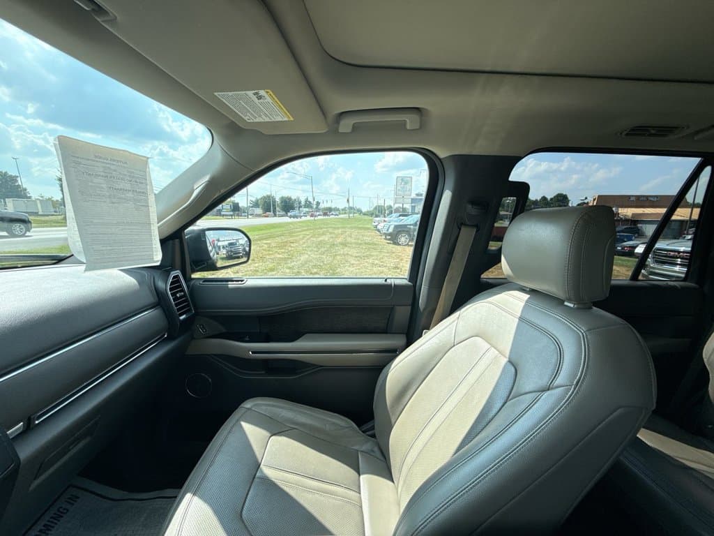Pre-Owned 2019 Ford Expedition Max Limited - photo - 24