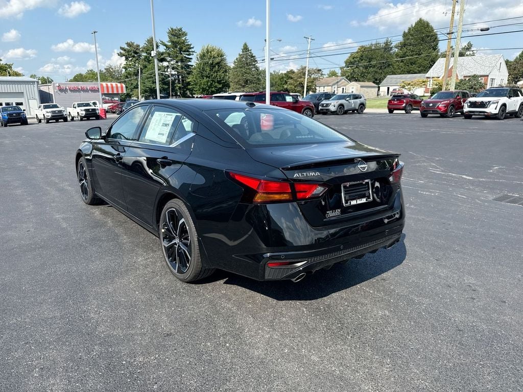New 2026 Nissan Altima 2.5 SR - photo - 11