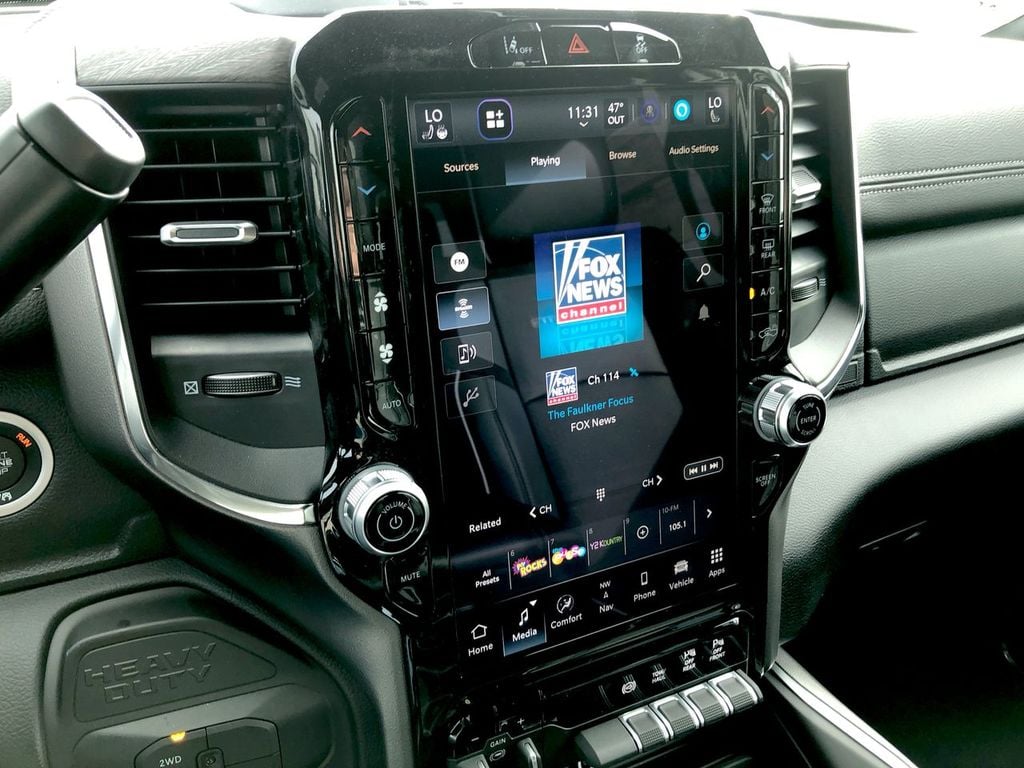 New 2026 Ram 2500 Laramie - photo - 26