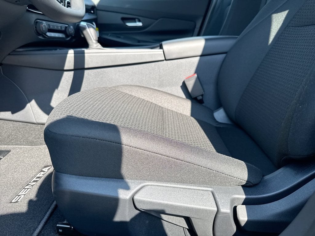 New 2027 Nissan Sentra S - photo - 21