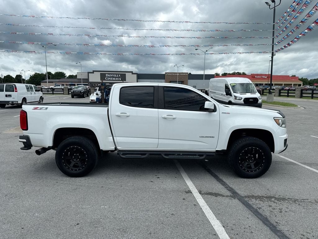 Pre-Owned 2017 Chevrolet Colorado Z71 - photo - 5