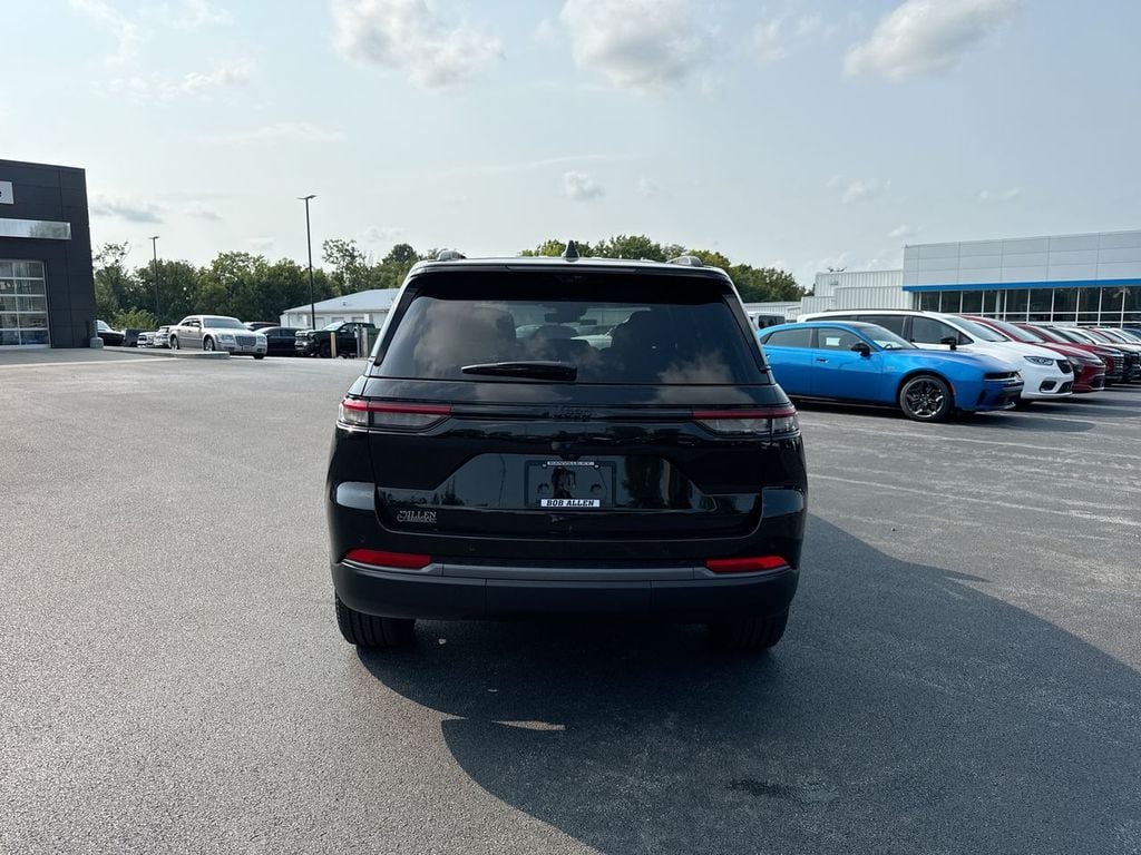 New 2026 Jeep Grand Cherokee - photo - 18