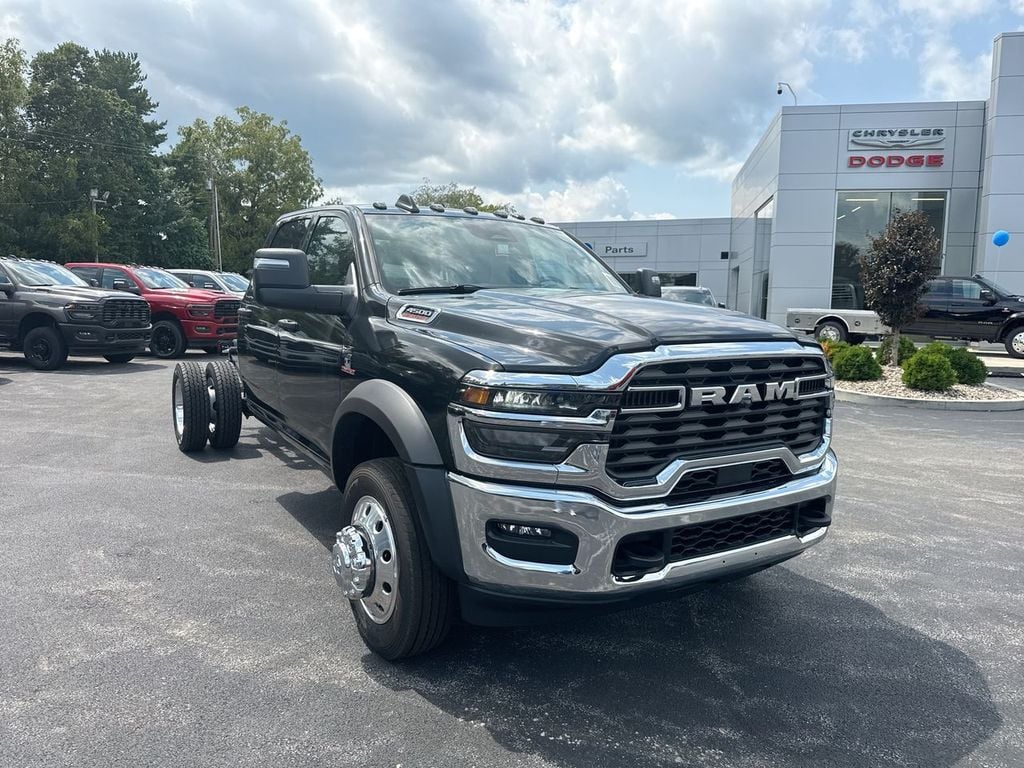 New 2026 Ram 4500HD Tradesman - photo - 14