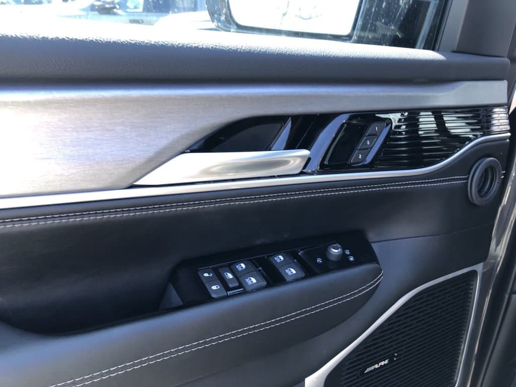 New 2026 Jeep Grand Wagoneer L - photo - 21