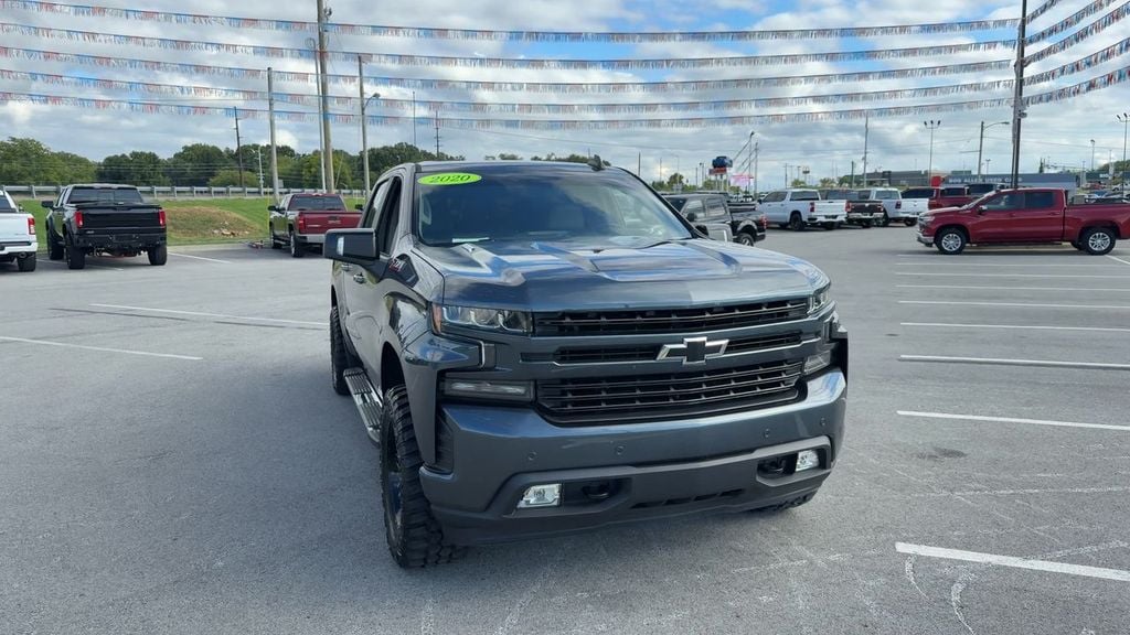 Pre-Owned 2020 Chevrolet Silverado 1500 RST - photo - 8