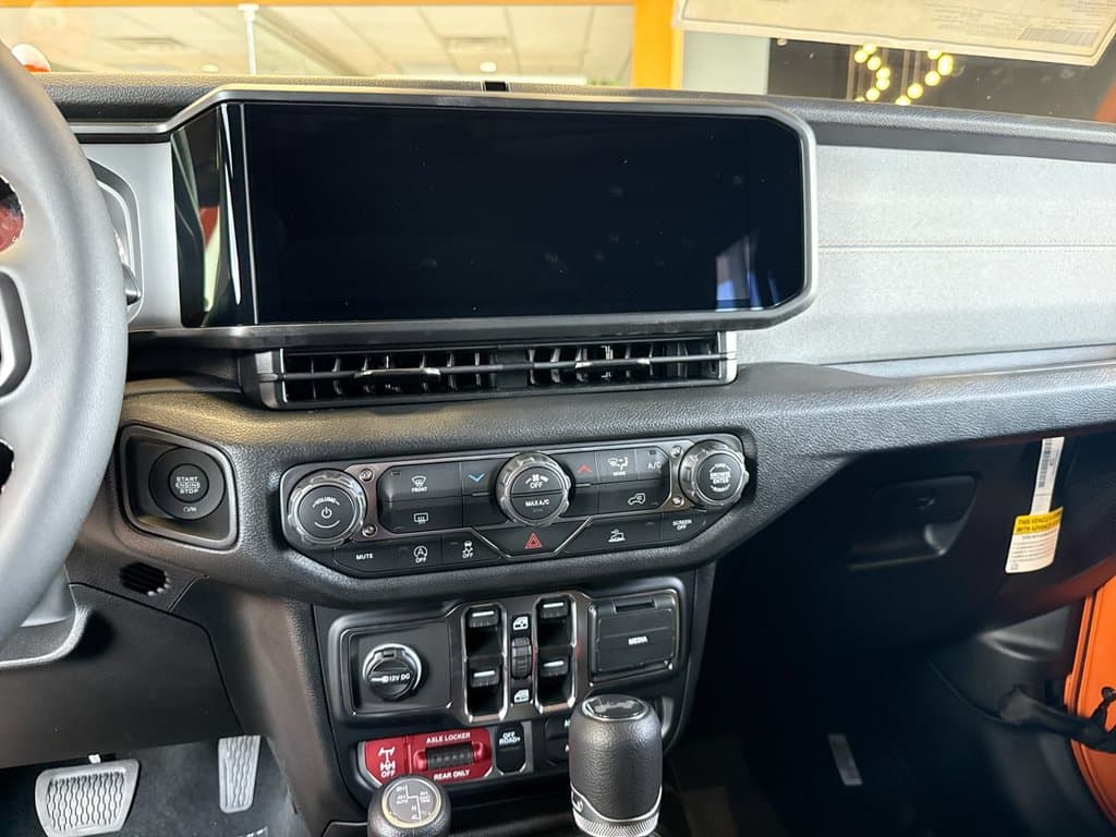 New 2027 Jeep Wrangler Willys - photo - 26