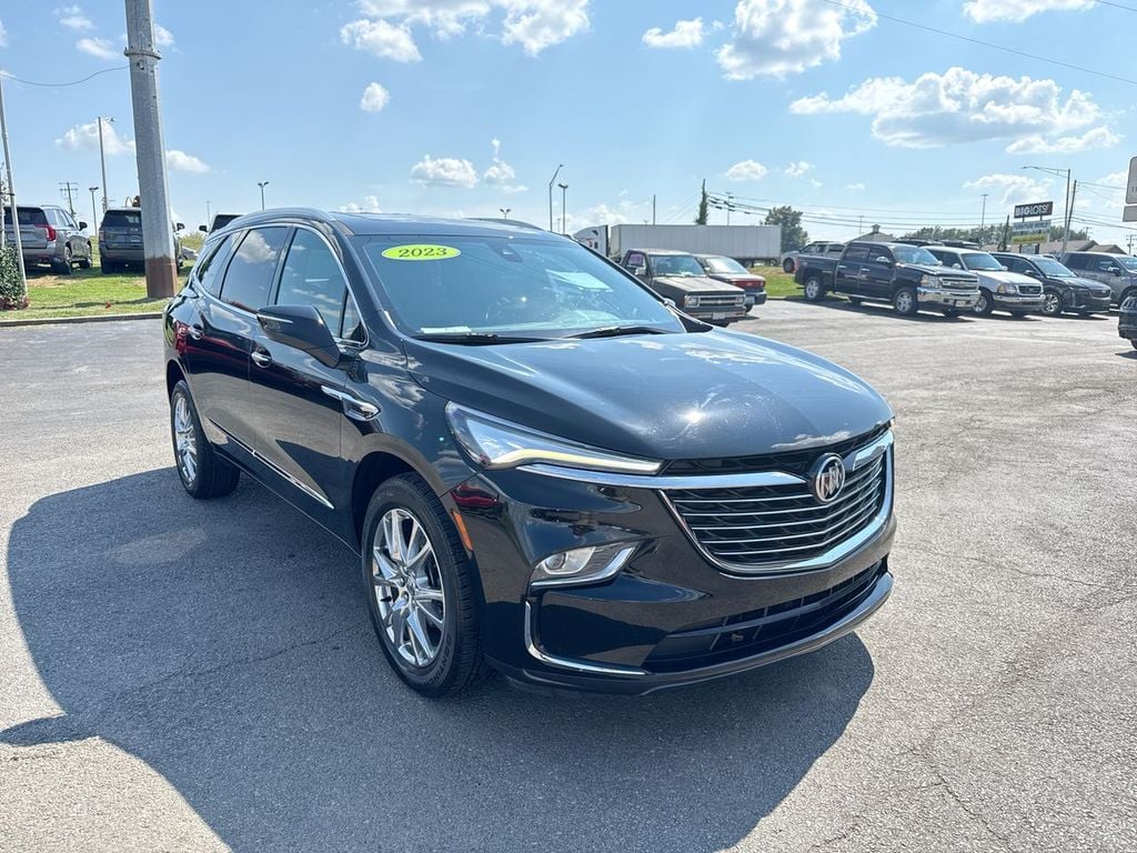 Pre-Owned 2023 Buick Enclave Essence - photo - 14