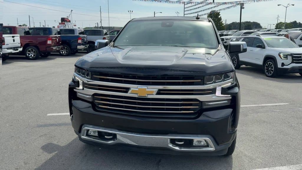 Pre-Owned 2021 Chevrolet Silverado 1500 High Country - photo - 1
