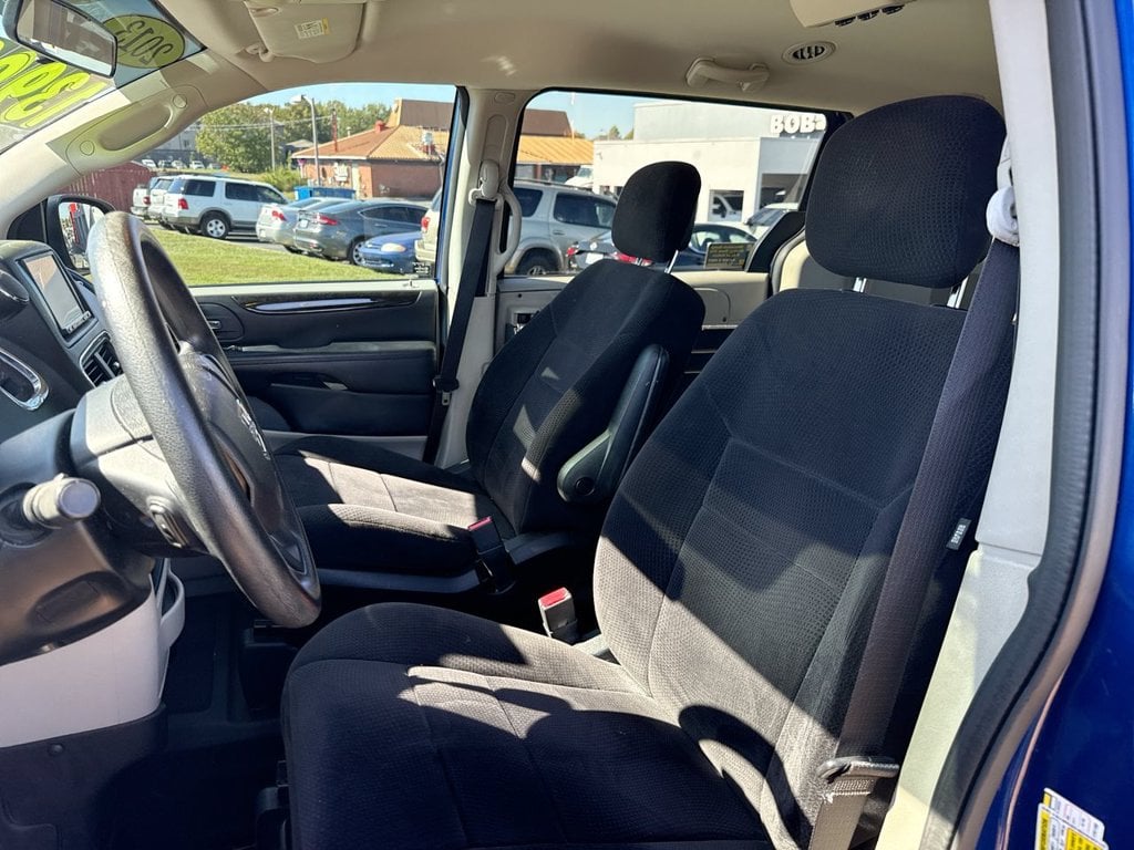 Pre-Owned 2013 Dodge Grand Caravan SE - photo - 13
