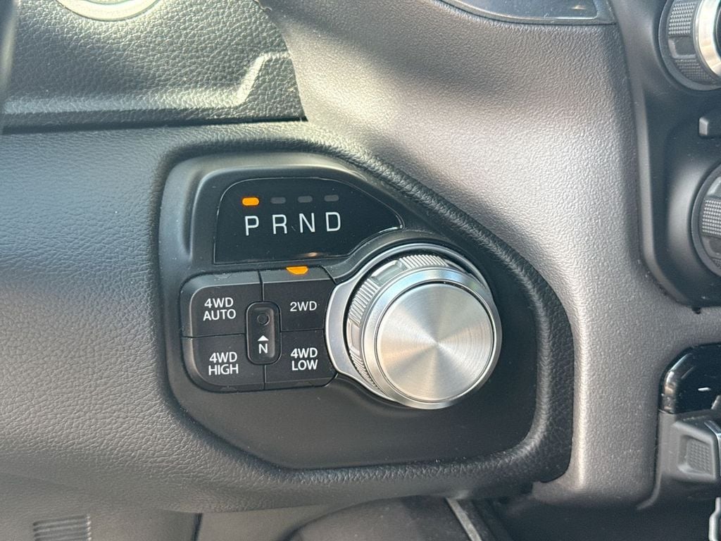 Pre-Owned 2022 Ram 1500 Laramie - photo - 25