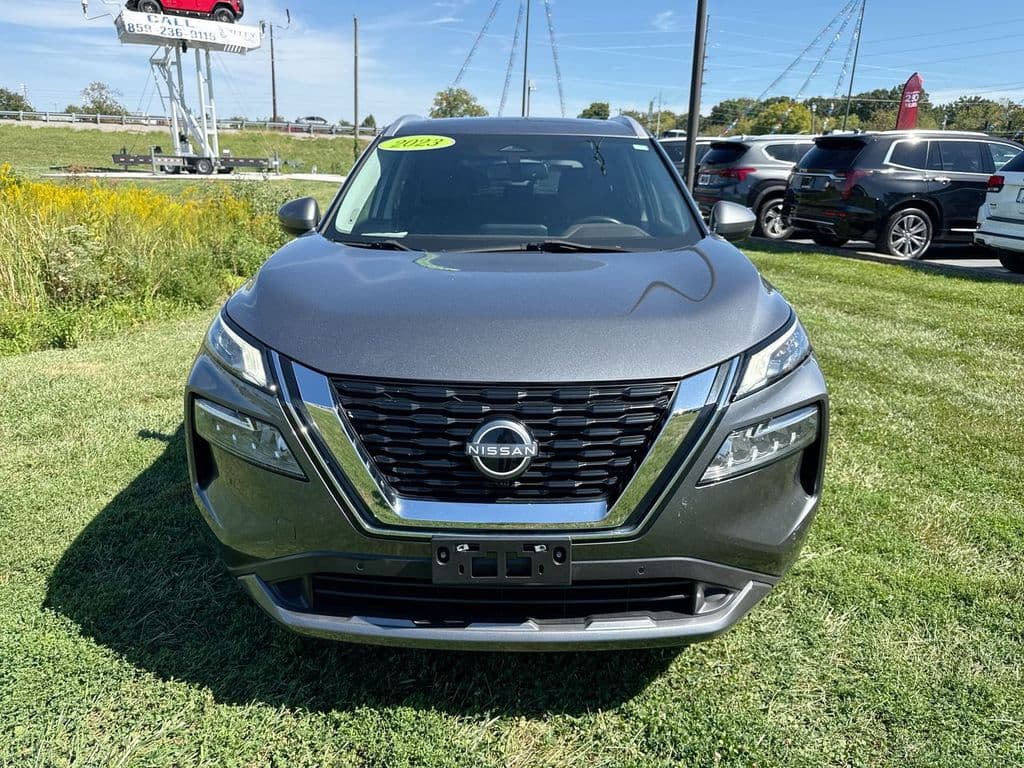 Pre-Owned 2023 Nissan Rogue SL - photo - 15