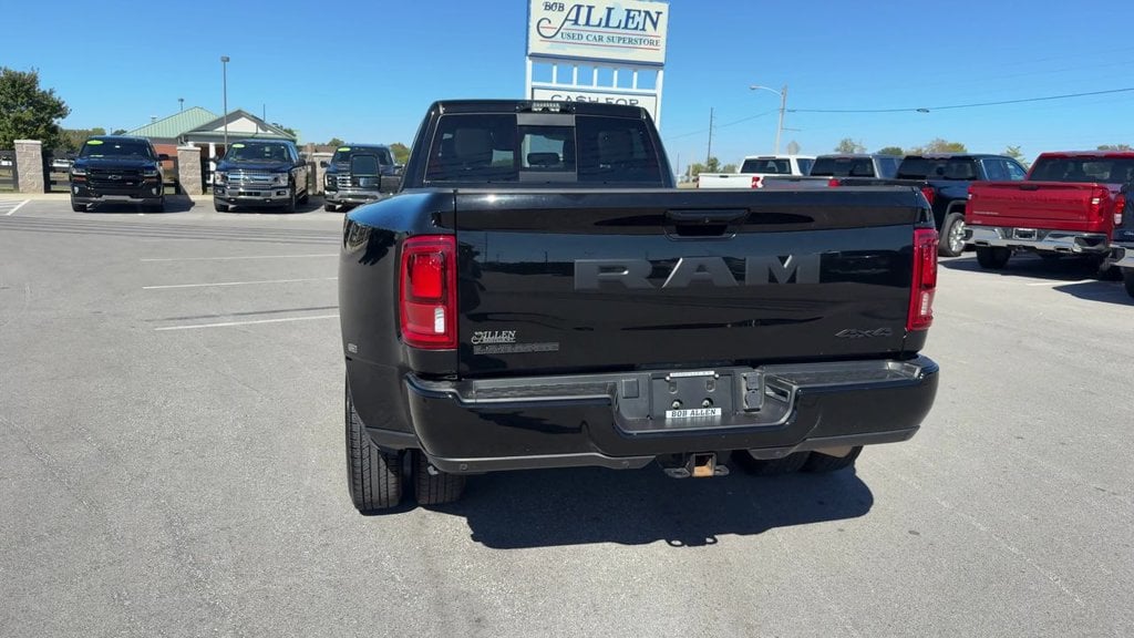 Pre-Owned 2025 Ram 3500 Laramie - photo - 4