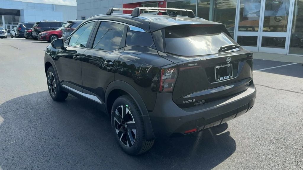 New 2026 Nissan Kicks SV - photo - 4
