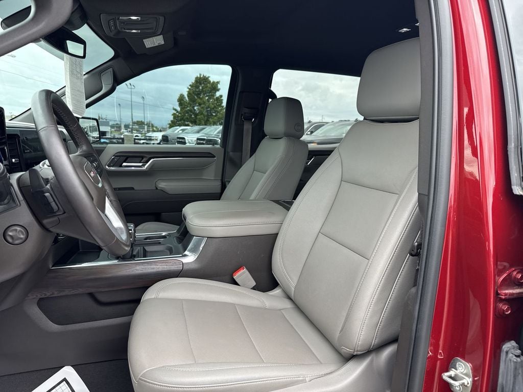 Pre-Owned 2023 GMC Sierra 1500 SLT - photo - 20