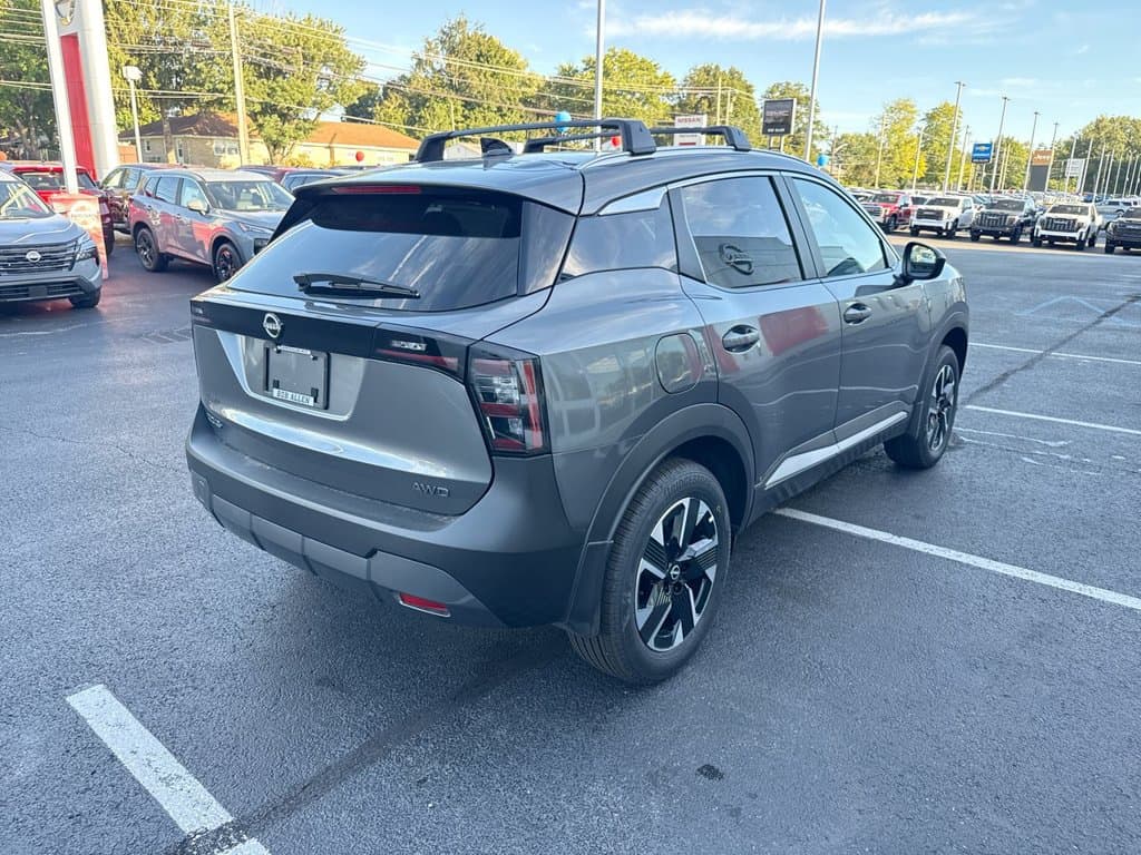 New 2027 Nissan Kicks SV - photo - 12