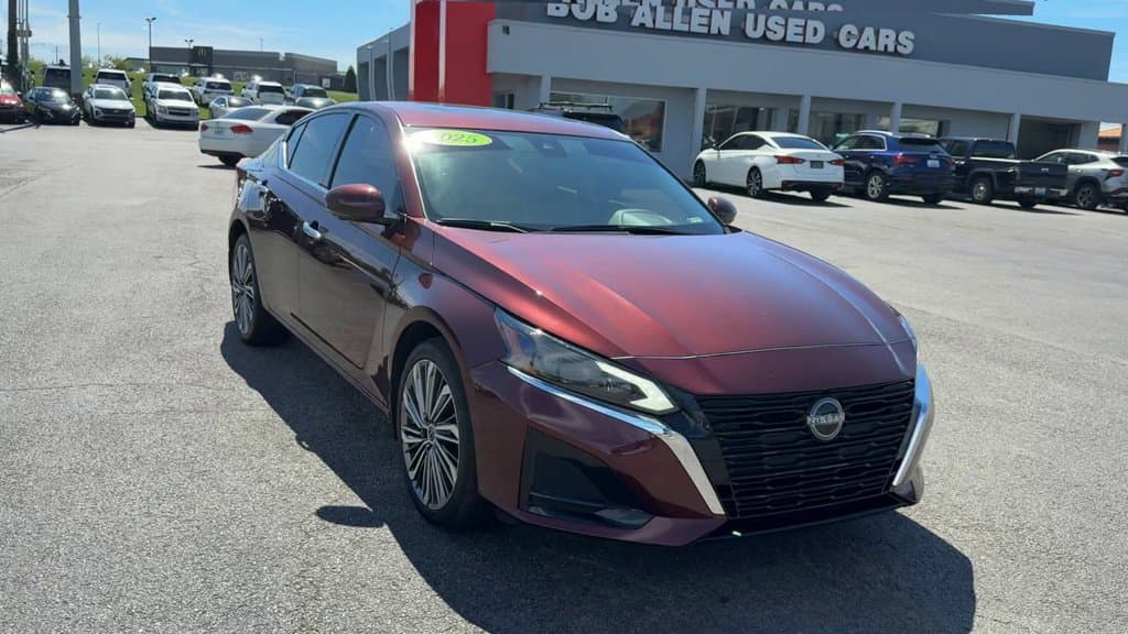 Pre-Owned 2025 Nissan Altima 2.5 SL - photo - 8