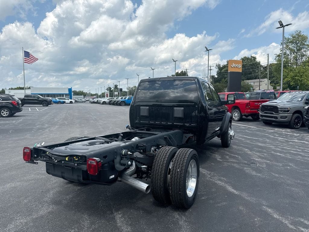 New 2026 Ram 4500HD Tradesman - photo - 12