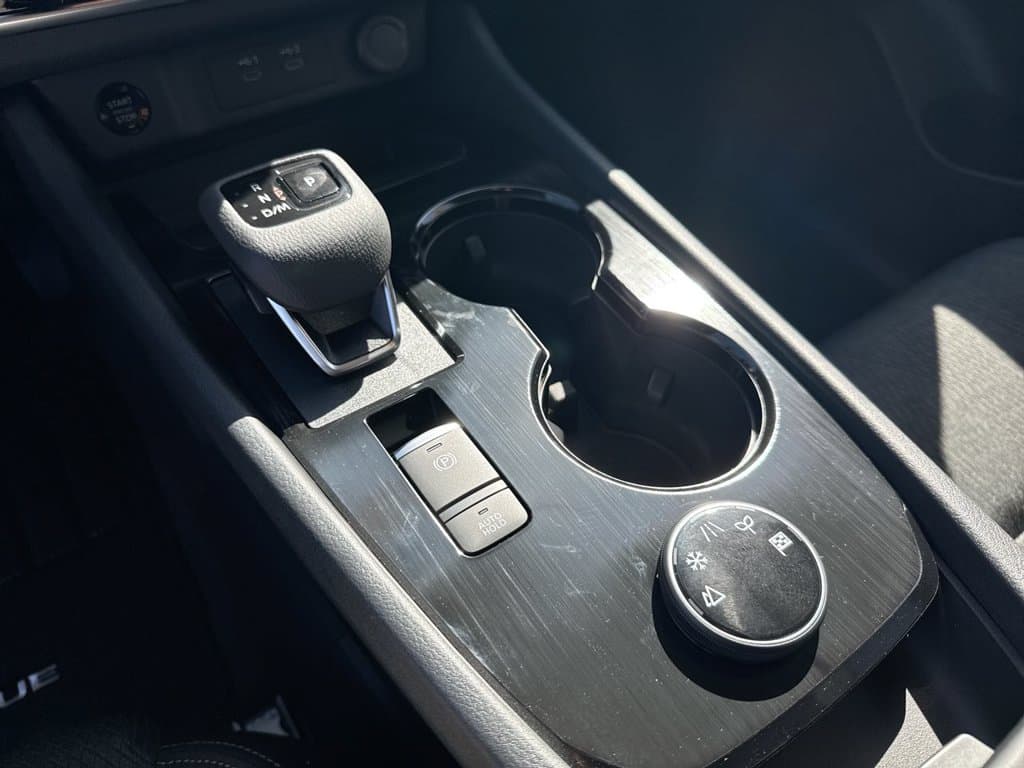 New 2026 Nissan Rogue SV - photo - 26