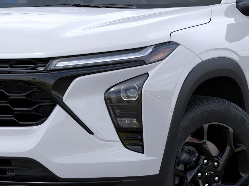 New 2026 Chevrolet Trax LT - photo - 9
