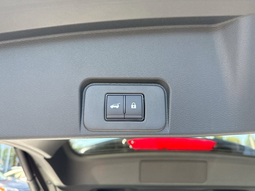 New 2026 Nissan Rogue Platinum - photo - 17