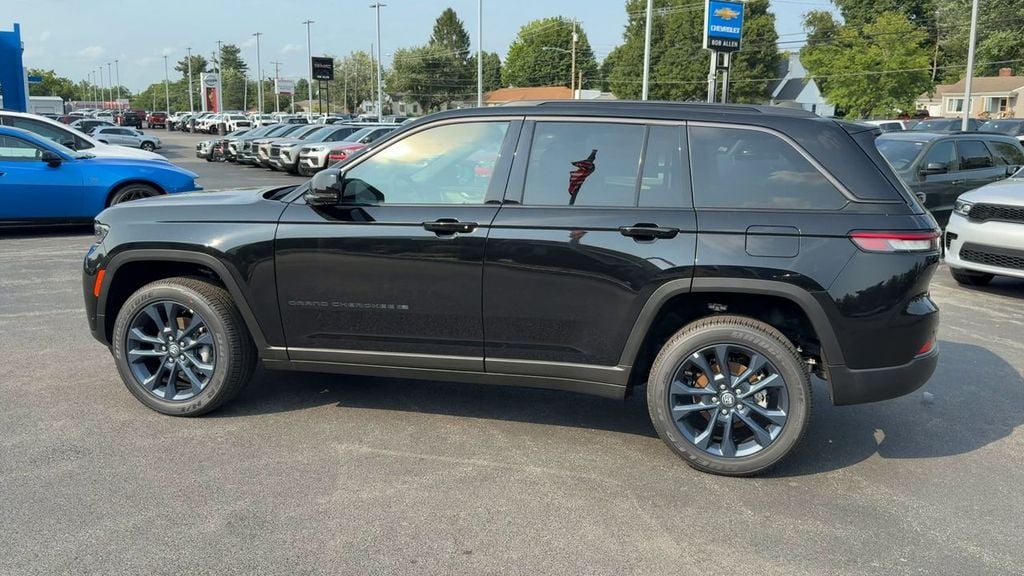 New 2026 Jeep Grand Cherokee - photo - 3