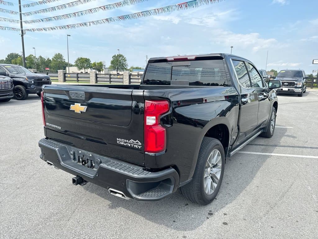 Pre-Owned 2021 Chevrolet Silverado 1500 High Country - photo - 12