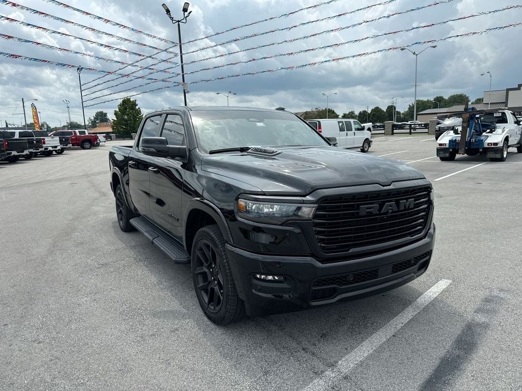 Pre-Owned 2025 Ram 1500 Laramie - photo - 14