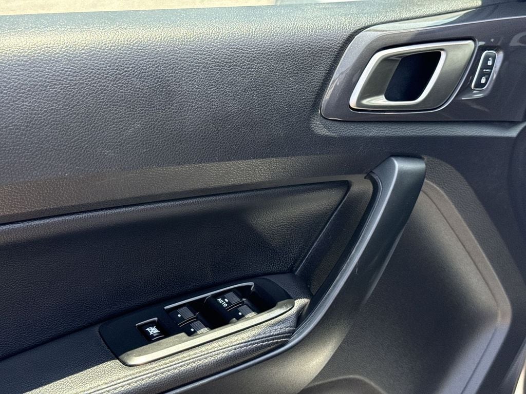 Pre-Owned 2019 Ford Ranger Lariat - photo - 11