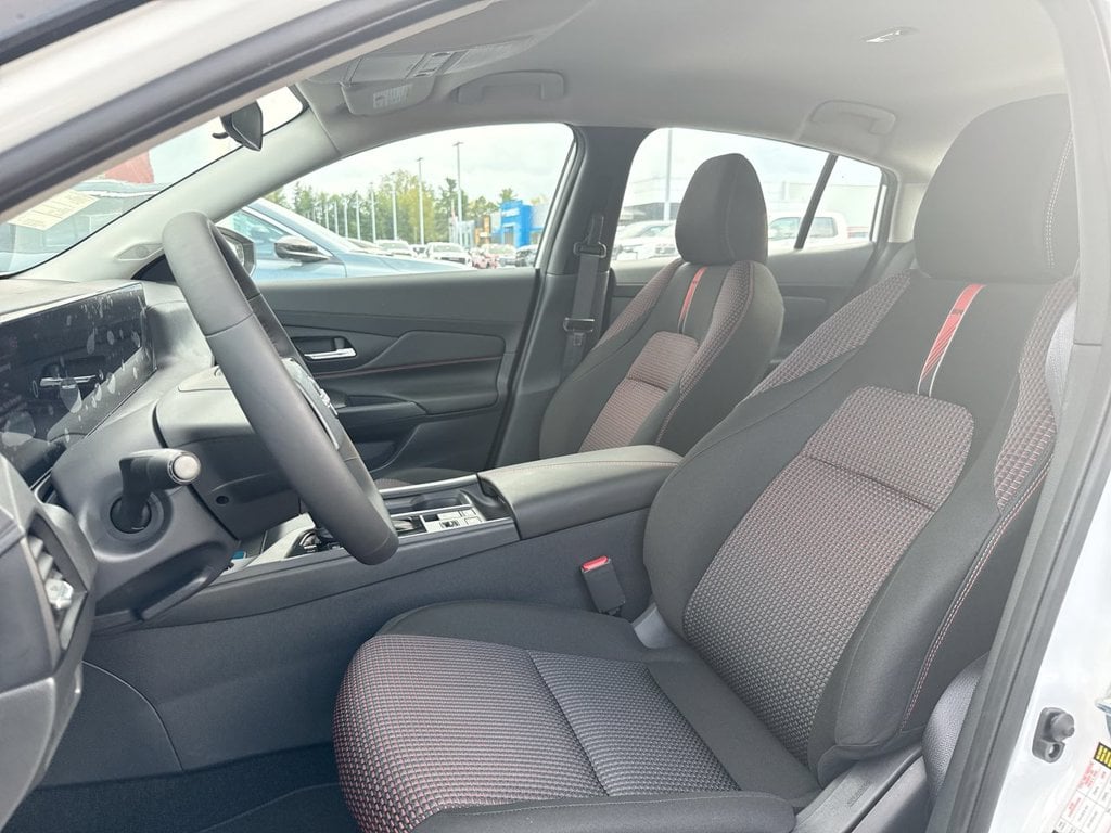 New 2027 Nissan Sentra SR - photo - 20