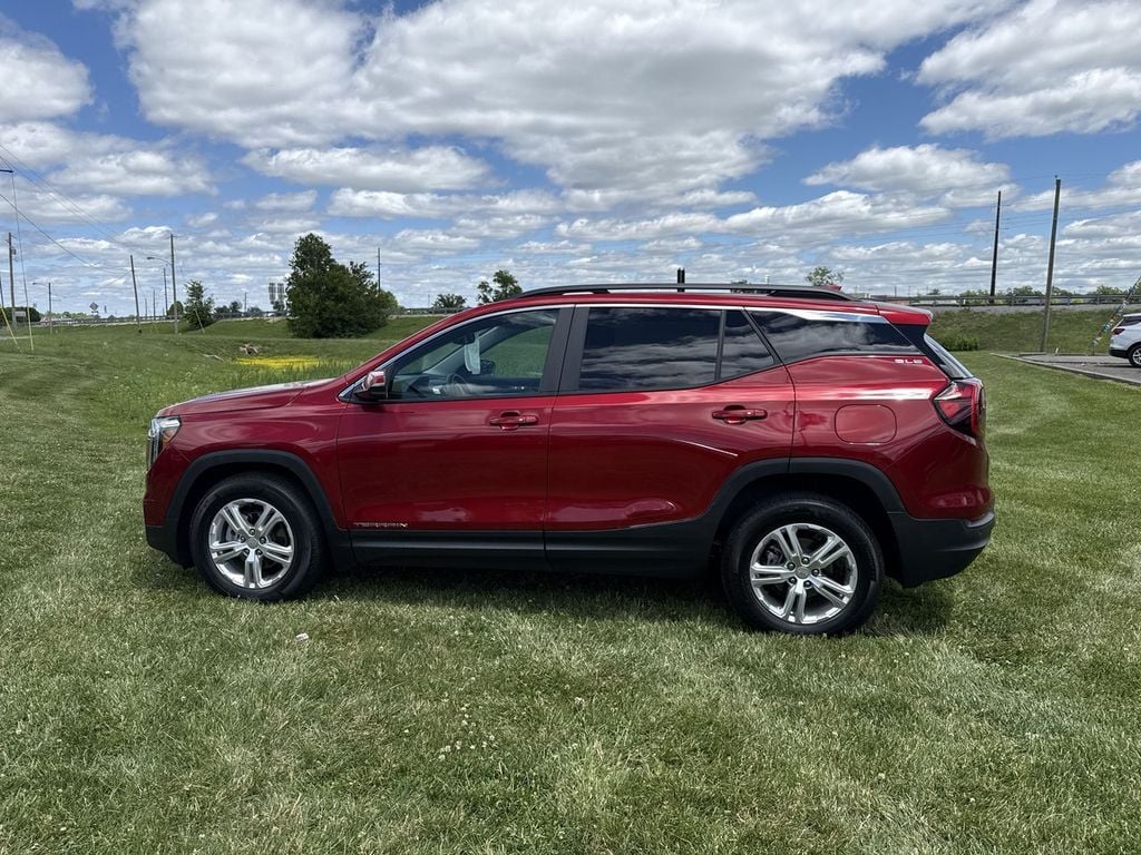 Pre-Owned 2022 GMC Terrain SLE - photo - 10