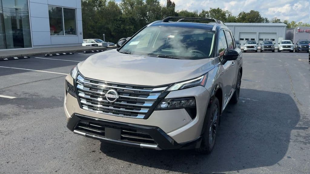 New 2026 Nissan Rogue Platinum - photo - 1