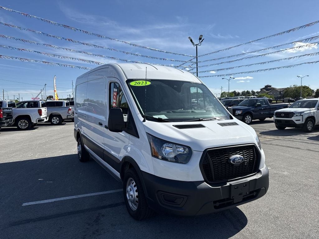 Pre-Owned 2023 Ford Transit-250 Base - photo - 14