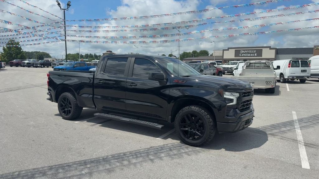 Pre-Owned 2022 Chevrolet Silverado 1500 RST - photo - 7