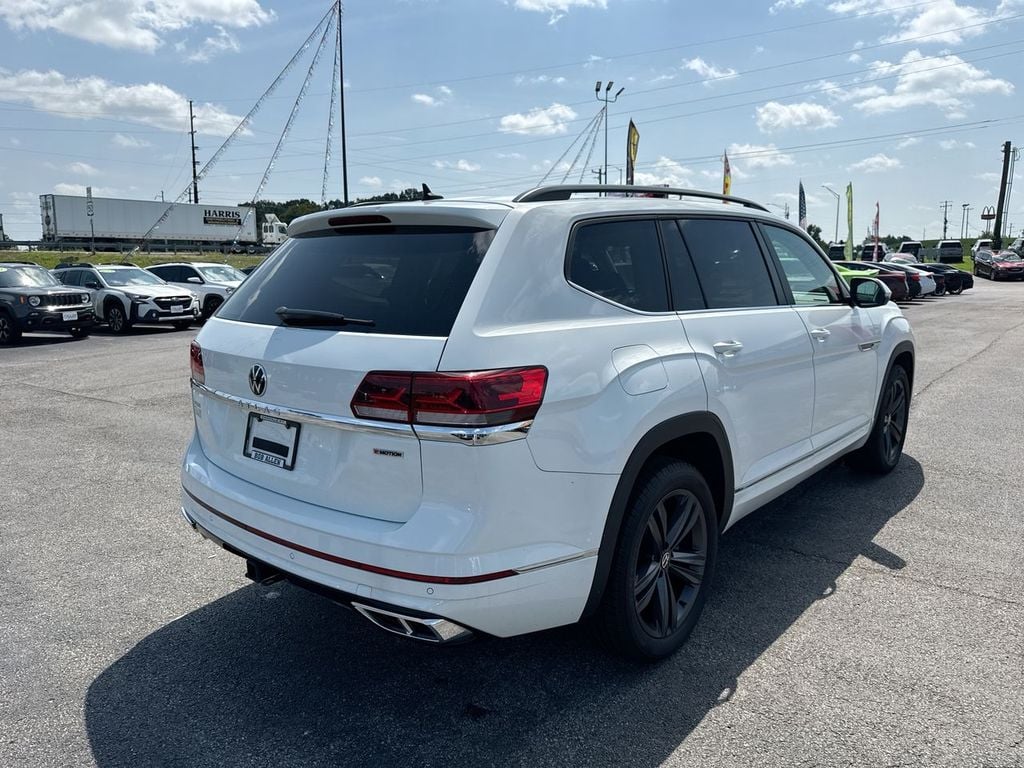 Pre-Owned 2021 Volkswagen Atlas 3.6L V6 SE w/Technology R-Line - photo - 12