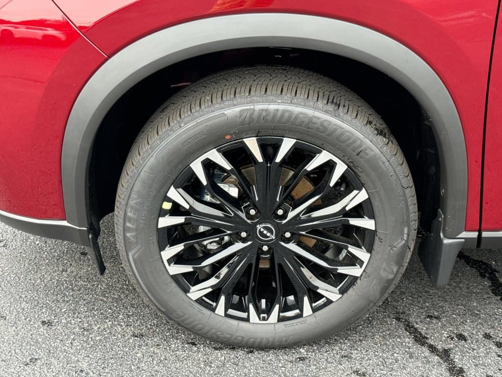 New 2026 Nissan Rogue Dark Armor - photo - 9